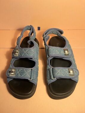 Women’s  Quilted Light Blue Adjustable Strap sandals / DUNE London brand size 39